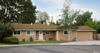 101 Elena Ct, Turlock CA  95380-4233 exterior