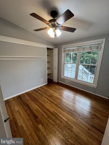 1807 Youngblood St, Mc Lean VA  22101-5244 exterior