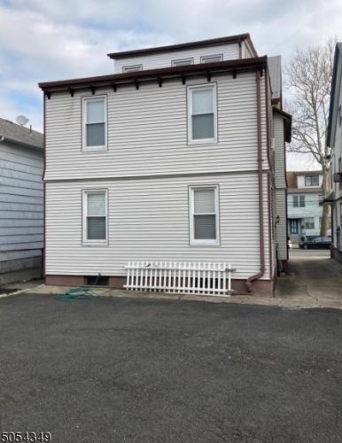 464 7th St, Newark NJ  07107-1733 exterior