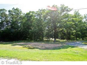 322 Cook Rd, Stonycreek, NC 27244-9392