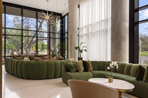 1155 Barton Springs Rd, Austin TX  78704-1150 exterior