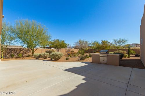 38421 19 Ave, Phoenix AZ 85009 exterior