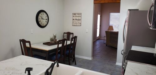 37211 19 Ave, Phoenix AZ 85009-1940 exterior