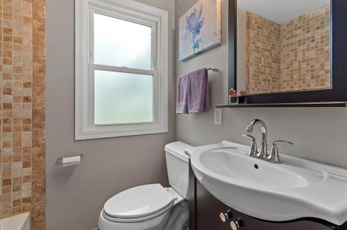 3816 51, Milwaukee WI 53220-2022 exterior