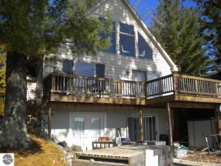 8197 Campbell Ave, Hale MI  48739-8939 exterior