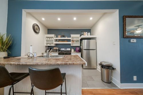 126 Tilford Rd, Pittsburgh PA 15235-2249 exterior