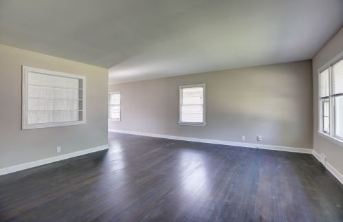 2321 18th Ave, Broadview, IL 60155-3927