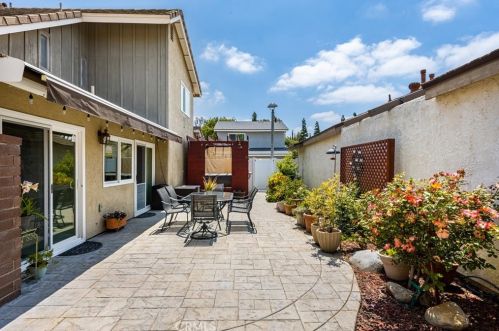 14402 Raintree Rd, Tustin CA  92780-6930 exterior