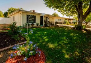 5413 61st St, Sacramento, CA 95820-5713