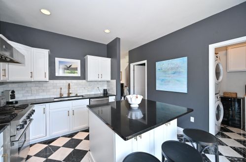 2226 Edgewood Ave, Milwaukee WI  53211-2938 exterior