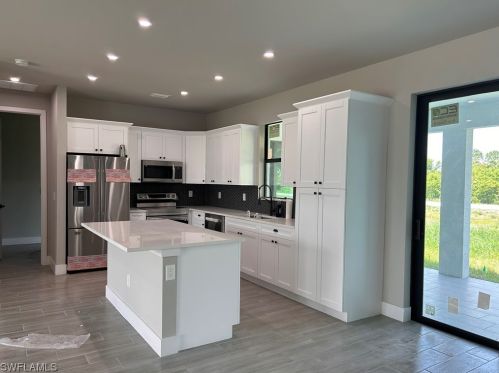 25284 Alicante Dr, Punta Gorda FL 33955-0041 exterior