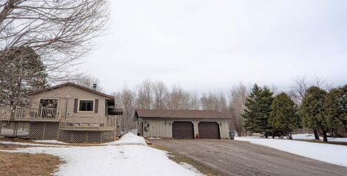 3840 Getchell Rd, Duluth MN 55811-1754 exterior