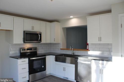 636 Spruce St, Pottstown PA 19464-4626 exterior