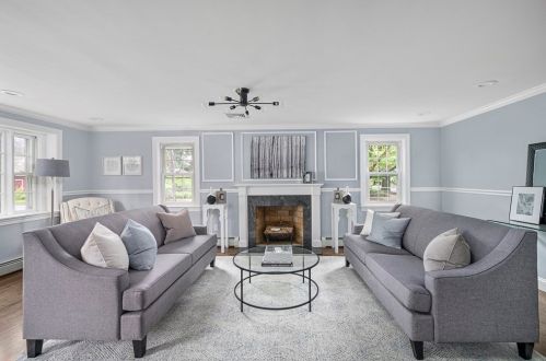 4 Mount Ave, Providence RI  02906-3410 exterior