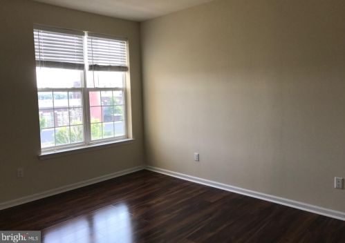 1333 Sierra Dr, Trenton NJ  08619-2069 exterior