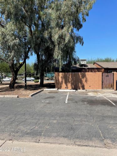 3645 69th Ave, Phoenix AZ  85033-4403 exterior