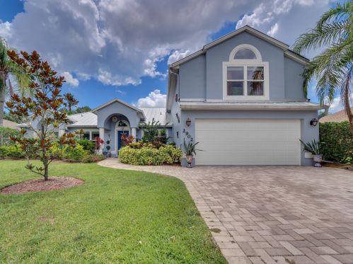2902 Serenity Cir, Fort Pierce, FL 34981-5055