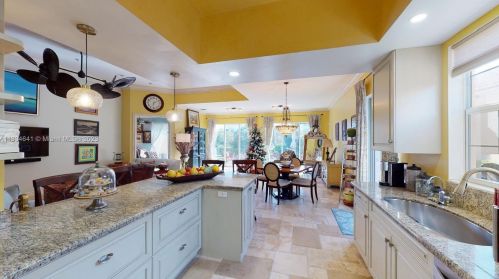 11269 Northland Dr, Fort Pierce FL 34987-1942 exterior