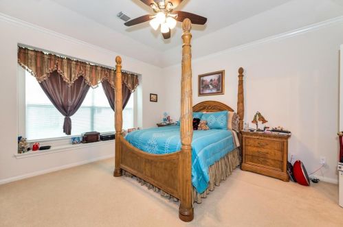 18022 Cabin Grn Ct, Humble TX 77346-3406 exterior