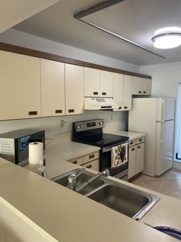 22 Royal Palm Way, Boca Raton, FL 33432-7877