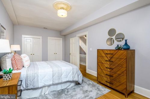 1014 Massachusetts Ave, Washington DC 20005-4646 exterior