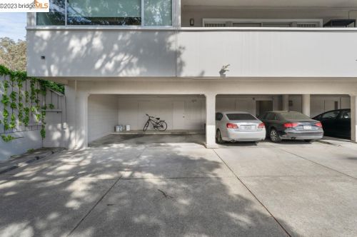 1440 Walnut St, Berkeley CA 94709-1447 exterior