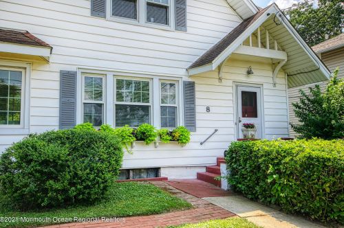 8 Sherman Ave, West Long Branch, NJ 07764-1526