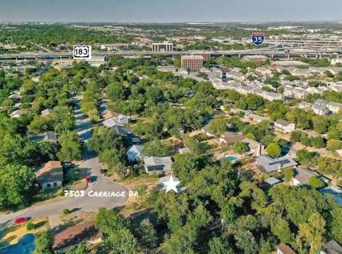 7503 Carriage Dr, Austin TX exterior