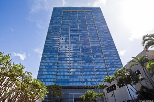 1009 Kapiolani Blvd, Honolulu HI  96814-2103 exterior