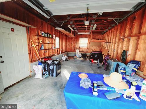 205 Baltimore Ave, Glen Burnie MD 21061-3852 exterior