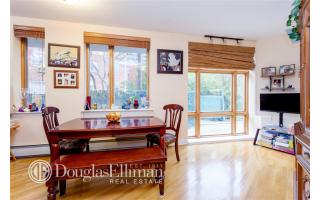 197 Bay 47th St, Brooklyn, NY 11214-6889