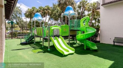 17894 Monte Vis Dr, Boca Raton FL 33496-1057 exterior