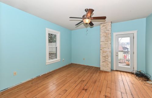 309 Mineral St, Milwaukee WI 53204-1739 exterior