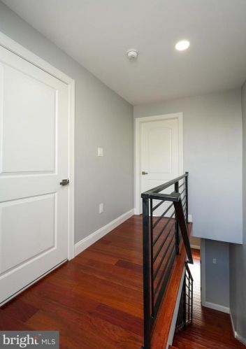 1021 Ellsworth St, Philadelphia PA  19147-4637 exterior