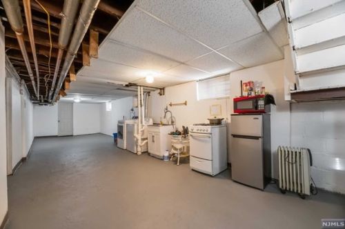 168 Carolina Ave, Irvington NJ 07111-2662 exterior