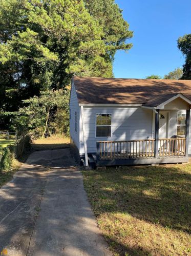 2146 Castlewood St, Atlanta GA 30344-1003 exterior