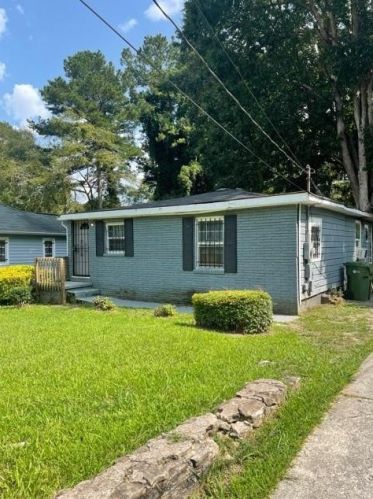 2208 Baker Rd, Atlanta, GA 30318-6202