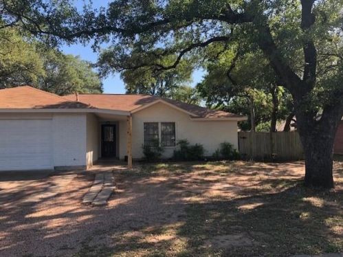 4707 Duval Rd, Austin TX  78727-6812 exterior