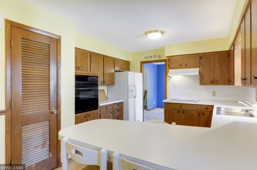 708 Everett Dr, Stillwater MN 55082-6159 exterior