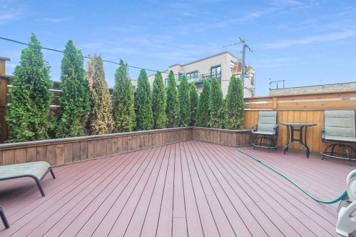 1324 Grand Ave, Chicago IL  60642-6443 exterior