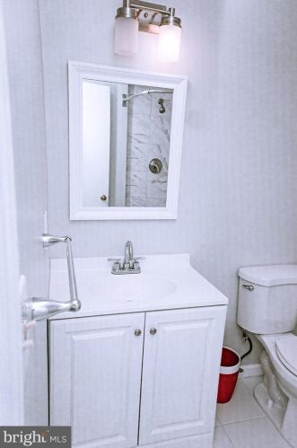 15301 Manor Village Ln, Rockville MD 20853-1820 exterior