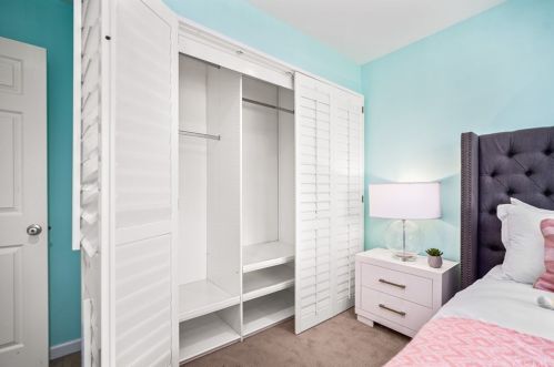 1871 Bryan Ave, Tustin CA 92780-4703 exterior