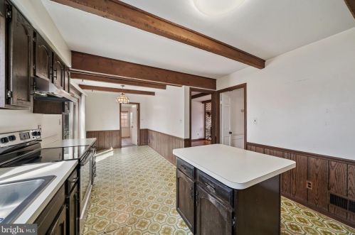 9924 Bedfordshire Ct, Rockville MD 20854-2015 exterior