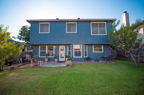 9345 Bernoulli Dr, Austin TX 78748-5044 exterior