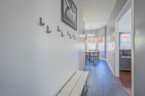 2802 Emerson Lake Dr, Lithonia GA  30078-6642 exterior