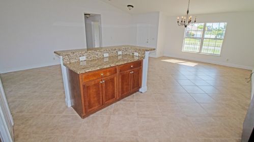 673 Haas Ave, Fort Pierce FL  34953-6418 exterior