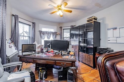 169 Westminster St, Springfield MA 01109-3923 exterior