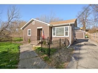744 Orchard Ave, Aurora, IL 60506-3118