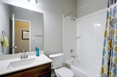 829 Catalina Ln, Austin TX 78737-4715 exterior