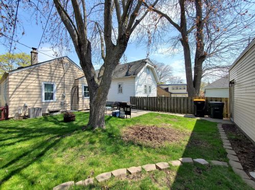 7519 Wright St, Milwaukee WI 53213-1138 exterior